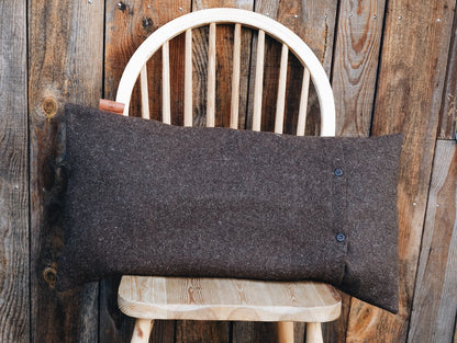 Coussin rectangle en border de laine - Le Chaleureux