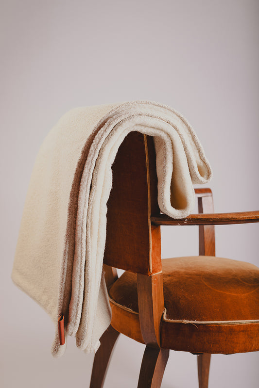 Petit plaid de naissance Premium en bure de laine et chanvre – L’Affectueux