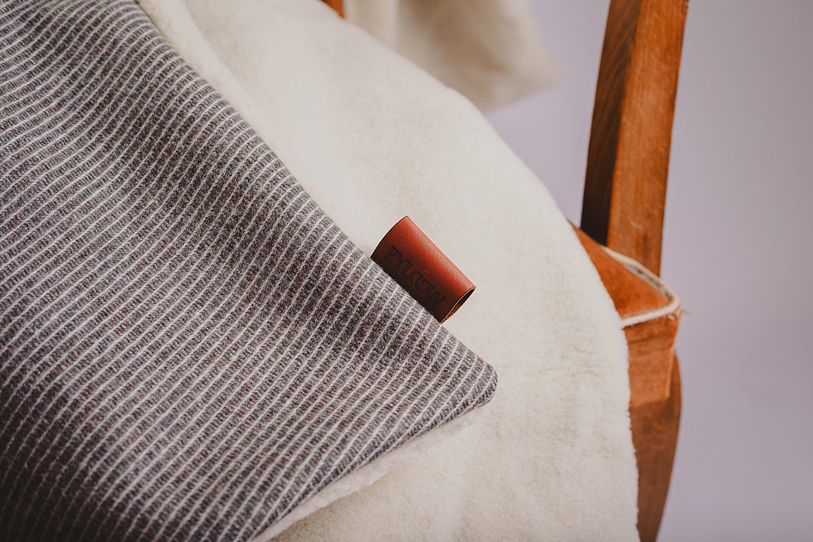 Plaid Premium en tricotine de laine – L'Affectueux