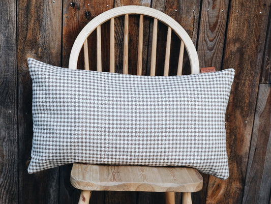 Coussin rectangle en pied de poule de laine et chanvre - Le Chaleureux